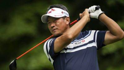 'Island shot' helps KJ Choi set South Korean record on 54th birthday