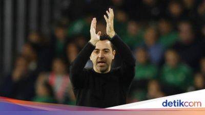 Xavi Bela Laporta yang Dicemooh Suporter Barcelona