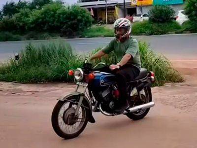 Viral Video: MS Dhoni Out On Bike Ride In Ranchi Days After IPL Heartbreak