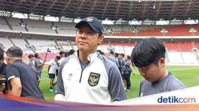 Shin Tae-Yong - Shin Tae-yong Tak Hadiri Undian ASEAN Cup di Vietnam - sport.detik.com - Indonesia - Thailand - Vietnam - Malaysia - Laos - Burma - Brunei - Timor-Leste