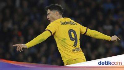 Robert Lewandowski - Lewandowski Yakin Raih Trofi di Barcelona Musim Depan - sport.detik.com