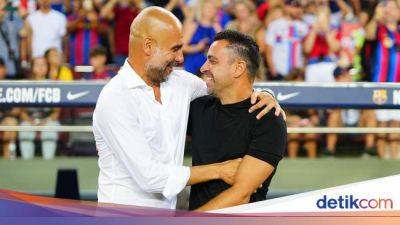 Xavi Hernandez - Pep Guardiola - Hansi Flick - Liga Spanyol - Xavi Dipecat Barcelona, Pep Guardiola Tak Habis Pikir - sport.detik.com