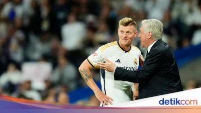 Carlo Ancelotti - Toni Kroos - Liga Spanyol - Kroos Pensiun di Usia 34 Tahun, Ancelotti: Namanya Juga Legenda - sport.detik.com