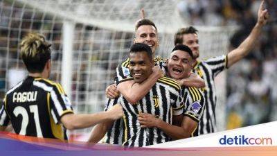 Arkadiusz Milik - Federico Chiesa - Alex Sandro - Juventus Vs Monza: Bianconeri Menang 2-0 - sport.detik.com