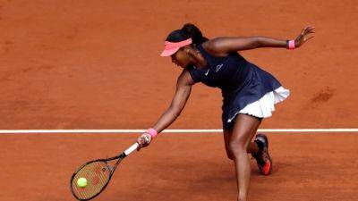 Naomi Osaka - Lucia Bronzetti - Roland Garros - Osaka overcomes Bronzetti to reach French Open second round - channelnewsasia.com - France - Italy - Australia - Japan