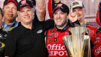 Stewart-Haas Racing shutting down NASCAR teams at end of season - ESPN