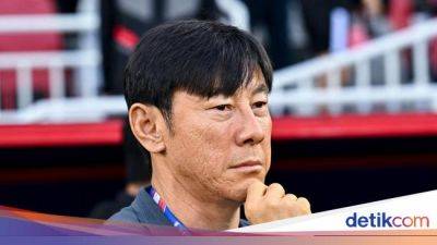 Shin Tae-Yong - Asia Di-Piala - Piala Asia U-23 2024: STY Sedih Indonesia Kalah dari Irak - sport.detik.com - Qatar - Indonesia - Guinea