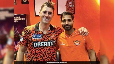 In Awe Of Bhuvneshwar Kumar, Pat Cummins Shares Lovely Picture With SRH Star. Don't Miss Caption