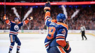 Oilers battle back from early deficit to defeat Stars 5-2, pull even in Western Conference final
