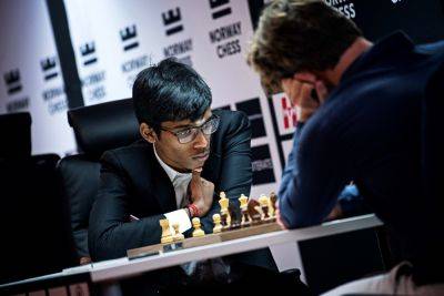 R Praggnanandhaa Clinches First Classical Chess Win Over World No.1 Magnus Carlsen