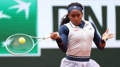 Elisabetta Cocciaretto - Coco Gauff tops Dayana Yastremska to reach French Open 4th round - ESPN - espn.com - France - Ukraine - Italy - Usa - Australia