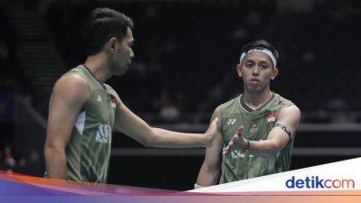 Aaron Chia - Kim Astrup - Muhammad Rian Ardianto - Fajar Alfian - Hasil Singapore Open 2024: Fajar/Rian ke Semifinal! - sport.detik.com - Denmark - China - Indonesia - Singapore