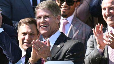 Stephen A.Smith - Harrison Butker - Trump - Chiefs CEO Clark Hunt preaches unification with message poignantly delivered at White House - foxnews.com - state Missouri - state Kansas - county Clark - area District Of Columbia
