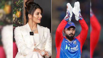 Actor Urvashi Rautela Faces Awkward 'Marriage' Question On Rishabh Pant. Says This