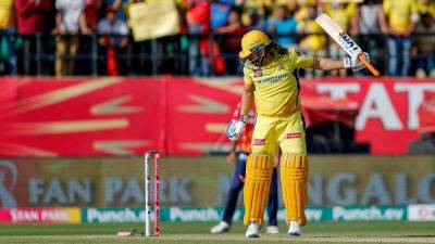 Harshal Patel - Punjab Kings - Ruturaj Gaikwad - Watch: MS Dhoni Out For Golden Duck, Punjab Kings Pacer's Celebration Wins Internet - sports.ndtv.com - county Kings