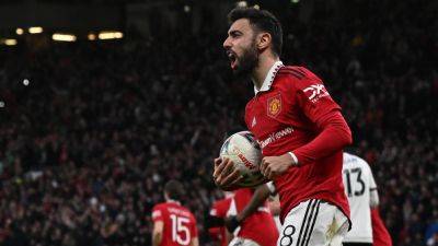 Erik ten Hag 'definitely' expects Bruno Fernandes to stay at Manchester United