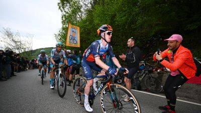 Tadej Pogacar - Eddie Dunbar out of Giro d'Italia due to injury - rte.ie - Netherlands
