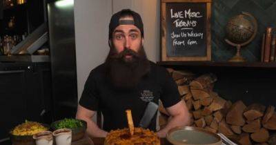 'I've never seen anything like that before': YouTube star Beard Meats Food tries Salford pub's massive £85 pie challenge - manchestereveningnews.co.uk - Britain - county Hall