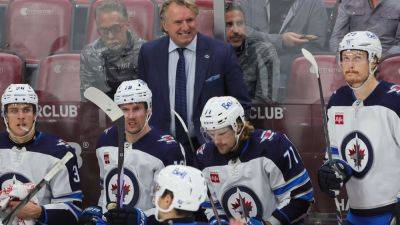 Jets coach Rick Bowness retires after 38 years in NHL - ESPN