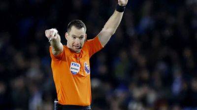 Premier League referee to wear camera for first time in Palace v Man United clash
