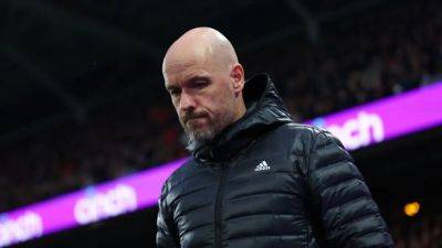 Ten Hag out of time at Man United, former players say