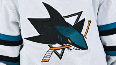 Connor Bedard - San Jose Sharks win NHL draft lottery, right to choose No. 1 - ESPN - espn.com