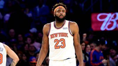 Mitchell Robinson likely to miss rest of playoffs with 'stress injury' in ankle, Knicks announce