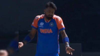 Hardik Pandya - Watch: Hardik Pandya's 'Casual' Reaction After Crucial Wicket Of Pakistan's Shadab Khan Goes Viral - sports.ndtv.com - New York - India - Pakistan