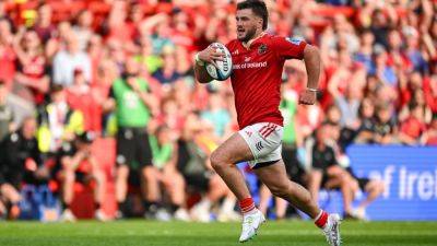 Joey Carbery - Glasgow Warriors - Alex Nankivell - Tom Ahern - Alex Nankivell boost for Munster ahead of URC semi-final against Glasgow - rte.ie - New Zealand - county Park
