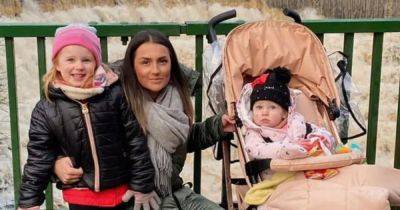 Tragedy as 'truly wonderful' mum-of-two, 31, dies with family by her side after leukaemia battle - manchestereveningnews.co.uk - county Hyde