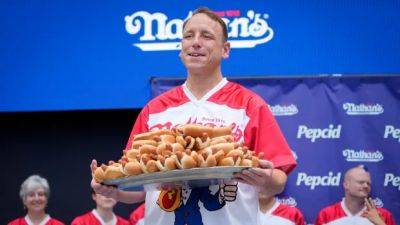 Weiner woes: Joey Chestnut not competing in hot dog eating contest due to rival brand deal