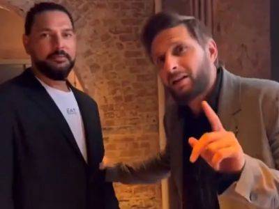 "Told You Pakistan Will Win": Yuvraj Singh's Chat With Shahid Afridi Breaks Internet - Watch