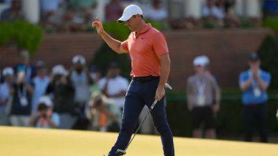 McIlroy shares U.S. Open lead with Cantlay after bogey-free 1st round