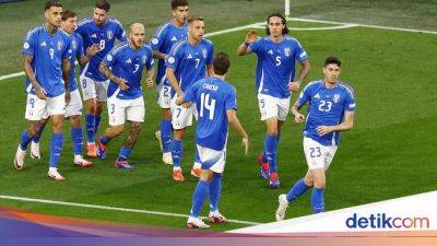 Alessandro Bastoni - Luciano Spalletti - B.Di-Grup - Klasemen Grup B Euro 2024 Usai Italia Bungkam Albania - sport.detik.com - Albania