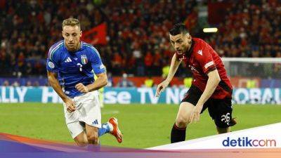 Babak Pertama, Italia Ungguli Albania 2-1