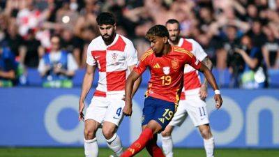 Spain coach praises Yamal's Euro debut