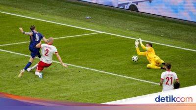 Virgil Van-Dijk - Denzel Dumfries - Wojciech Szczesny - Cody Gakpo - Polandia Vs Belanda: Seru! Oranje Comeback dan Menang 2-1 - sport.detik.com - Austria