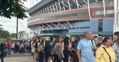 Taylor Swift in Cardiff: Live updates as fans queue for merchandise hours before huge Eras Tour gig