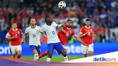 Babak I: Prancis Ungguli Austria 1-0 Lewat Gol Bunuh Diri