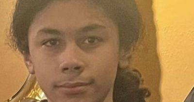 Urgent police appeal as boy, 13, goes missing from Piccadilly Gardens - manchestereveningnews.co.uk