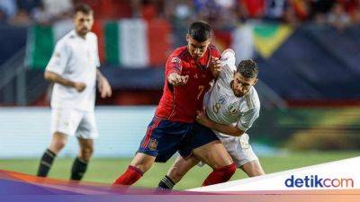 Roja La-Furia - Spanyol Vs Italia: Gli Azzurri Dilarang Parkir Bus - sport.detik.com