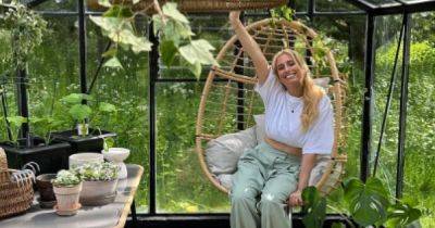 Stacey Solomon defended by fans after trying to 'brighten day' as she says Joe Swash is 'fuming'