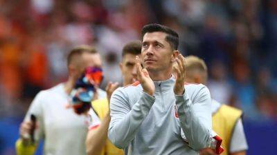 Lewandowski not in Poland lineup for Group D match against Austria