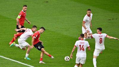 Austria catch the eye as Poland are swept aside