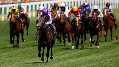 Royal Ascot: Bedtime Story puts rivals to sleep in Chesham Stakes