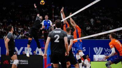 Canada's men's volleyball team tops the Netherlands to close out VNL prelims