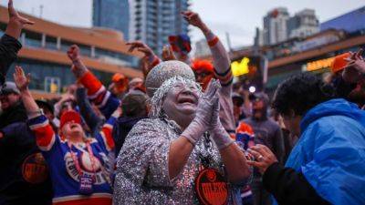 Stanley Cup - Mama Stanley becomes local celebrity during Edmonton Oilers playoff run - cbc.ca - Canada