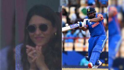 6, 6, 4, 6, 0, 6: Rohit Sharma Dispatches Mitchell Starc, Wife Ritika Sajdeh Reacts. Watch