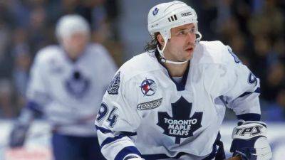 Former Maple Leafs forward Sergei Berezin dead at 52 - cbc.ca - Russia - county Buffalo