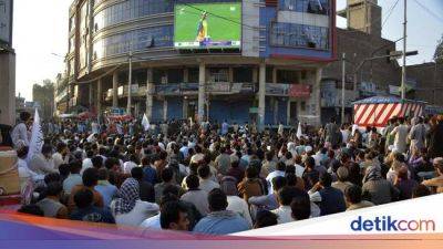 Tumpah Ruah Warga Afghanistan Nobar Piala Dunia Kriket - sport.detik.com - Afghanistan